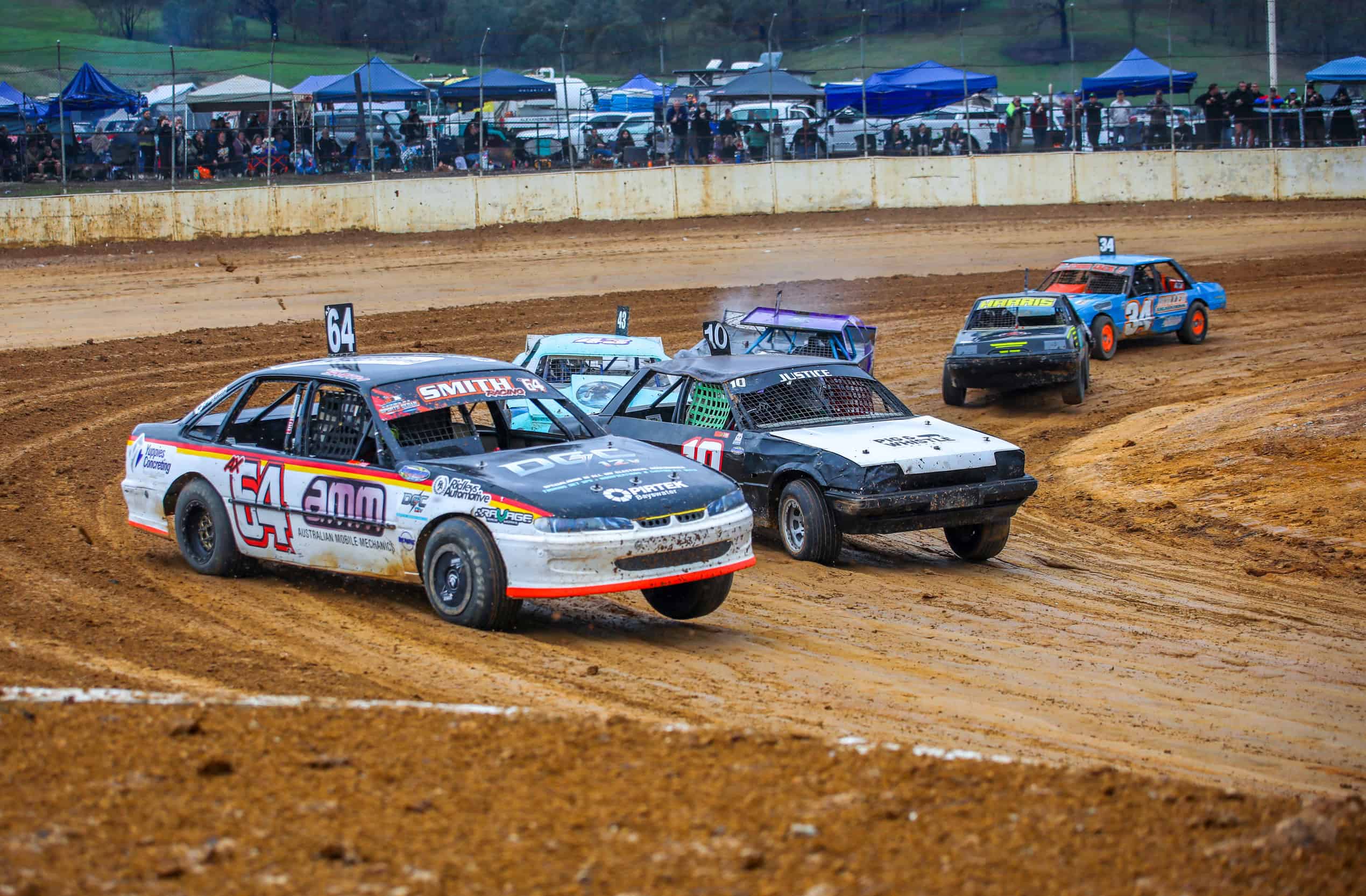 One hundred lap race at Alexandra Speedway