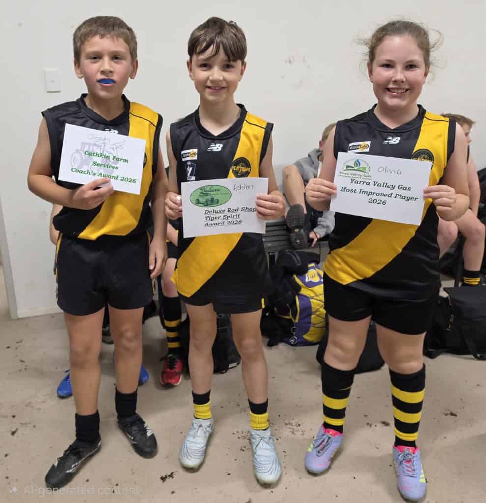 Yea junior footballers play under lights in Nagambie