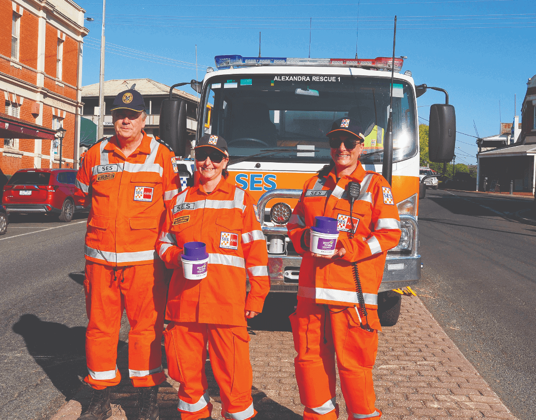 Members of the Alexandra SES collecting for the Good Friday Appeal on Thursday, March 28.