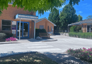 Protecting a hospital under threat