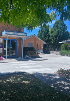 Protecting a hospital under threat