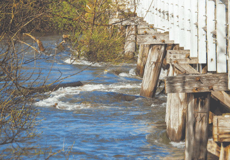 Resident believes Breakaway Bridge should stay broken