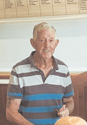 Thirty-two golfers for a stableford round Thirty-two golfers for a stableford round